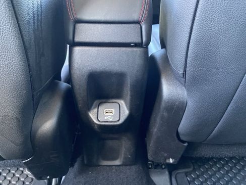 Used 2023 Jeep Renegade Trailhawk w/ Trailhawk Elite Group AWD/4WD image 48