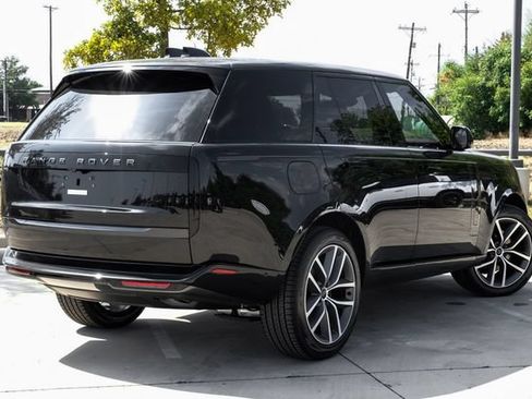 New 2026 Land Rover Range Rover SE AWD/4WD image 9