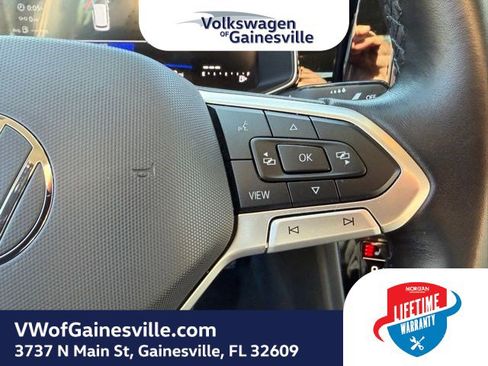 Certified 2025 Volkswagen Jetta SE image 22