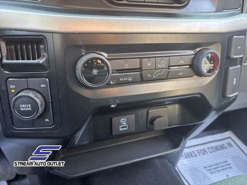 Used 2023 Ford F150 XLT w/ XTR Package image 31