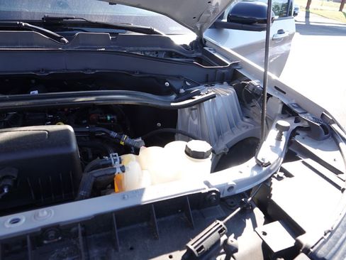 Used 2022 Ford Explorer Limited w/ Equipment Group 301A image 41