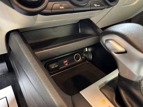 Certified 2023 Kia Forte LXS image 30