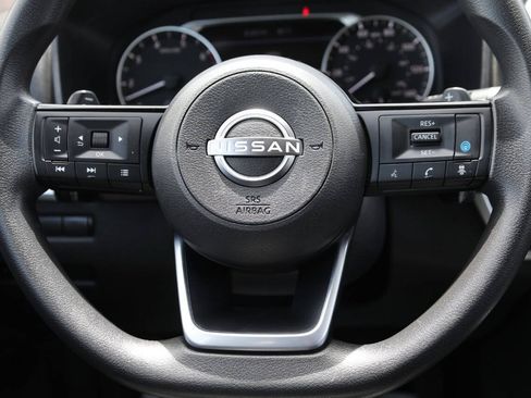 Used 2023 Nissan Rogue SV AWD/4WD image 18