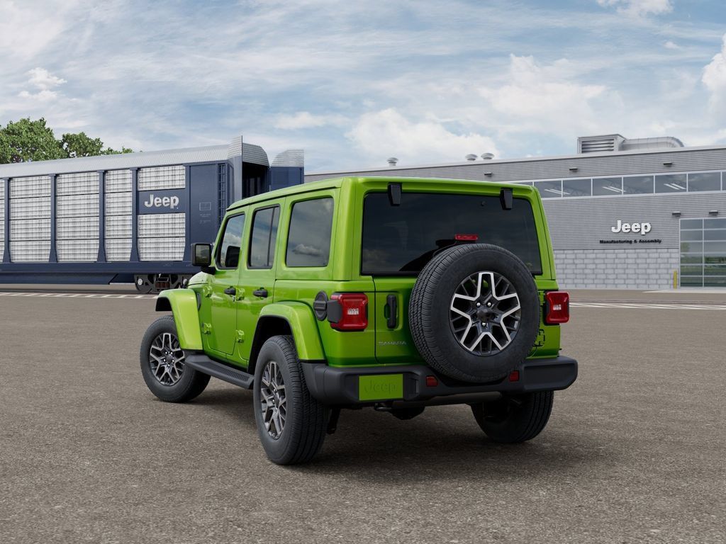 New 2026 Jeep Wrangler Unlimited Sahara AWD/4WD image 3