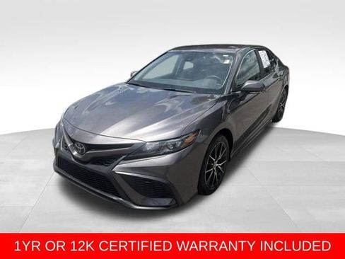 Used 2024 Toyota Camry SE FWD image 1
