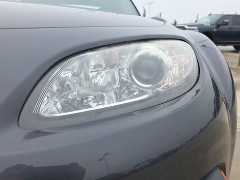 Used 2014 MAZDA MX-5 Miata Grand Touring w/ Premium Package image 9