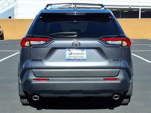 Used 2024 Toyota RAV4 XLE image 5