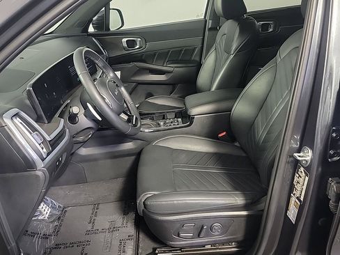 Certified 2024 Kia Sorento SX Prestige AWD/4WD image 20