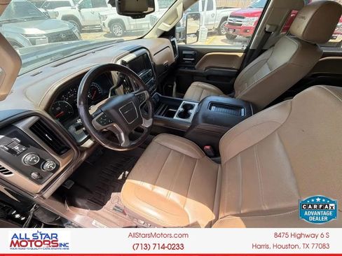 Used 2019 GMC Sierra 2500 Denali w/ Duramax Plus Package AWD/4WD image 16