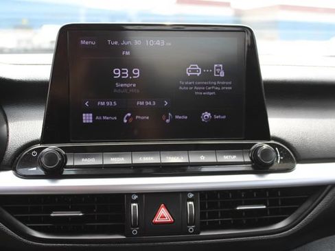Used 2022 Kia Forte LXS FWD image 13