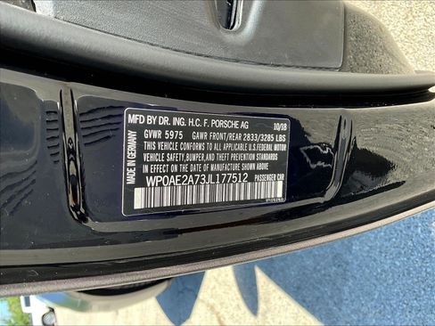 Used 2018 Porsche Panamera 4 AWD/4WD image 19