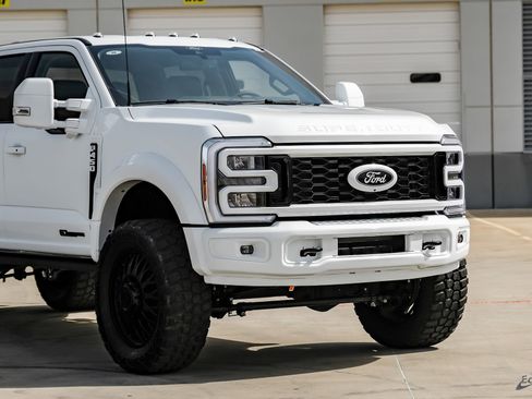 Used 2026 Ford F450 Lariat w/ FX4 Off-Road Package image 22