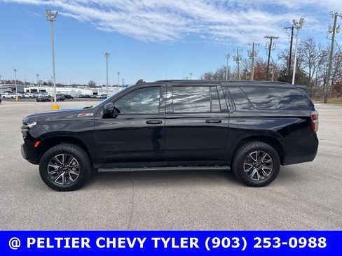 Used 2021 Chevrolet Suburban Z71 w/ Z71 Signature Package image 4