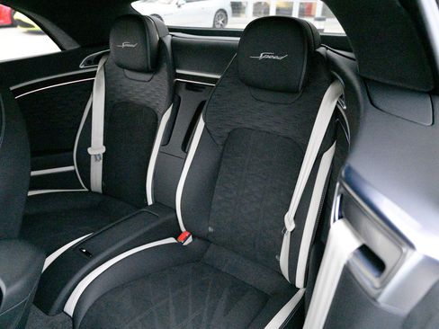 Used 2025 Bentley Continental GT Speed image 23