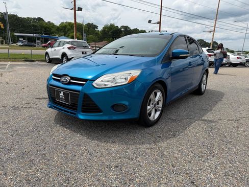 Used 2014 Ford Focus SE FWD image 11