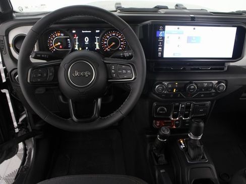 New 2026 Jeep Gladiator Willys image 10