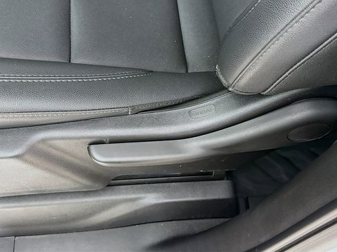 Used 2025 Chevrolet Silverado 1500 W/T RWD image 21