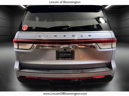 Used 2023 Lincoln Navigator L Black Label image 6