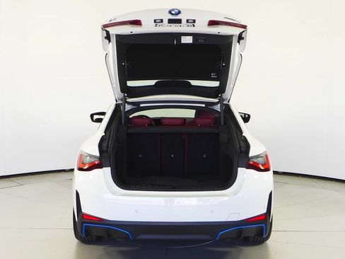 Used 2023 BMW i4 eDrive35 w/ Premium Package RWD image 10