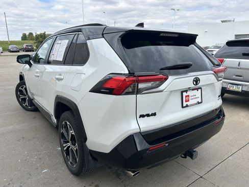 Certified 2025 Toyota RAV4 XSE w/ Weather Package AWD/4WD image 4