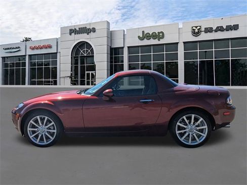 Used 2008 MAZDA MX-5 Miata Grand Touring w/ Premium Pkg image 6