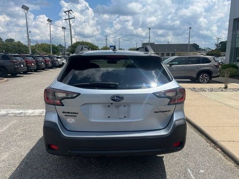 Used 2023 Subaru Outback Onyx Edition AWD/4WD image 5