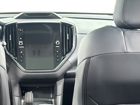 New 2026 Subaru Ascent Bronze Edition image 17