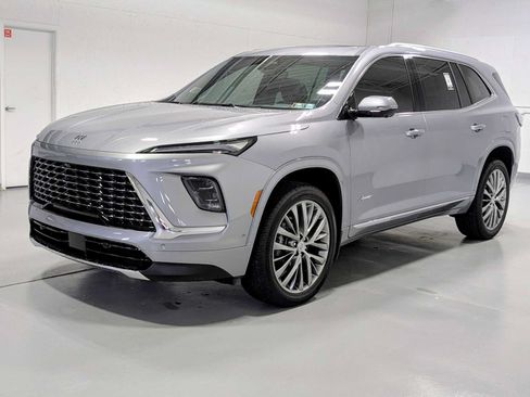 Certified 2025 Buick Enclave Avenir w/ Super Cruise Package AWD/4WD image 1