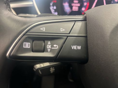 Used 2023 Audi Q3 2.0T Premium w/ Black Optic Sport Package image 21