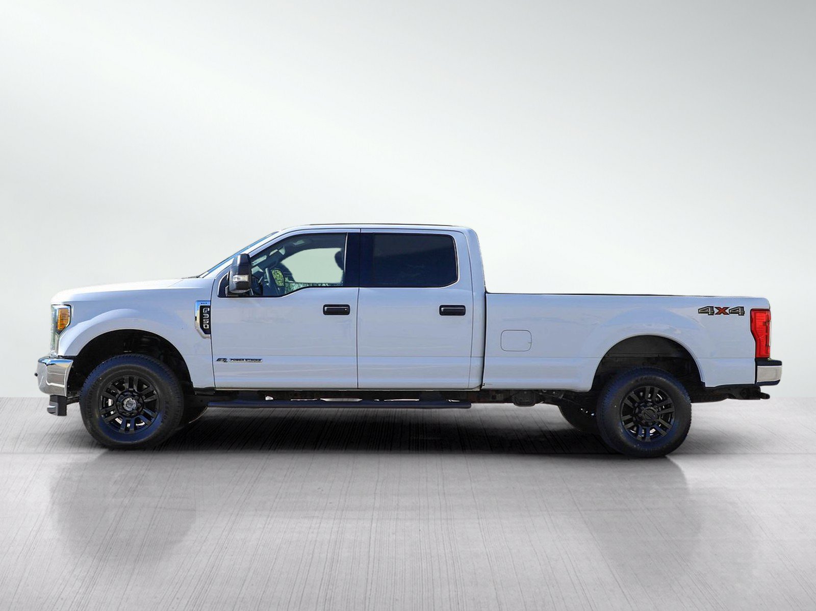 Used 2017 Ford F350 XLT AWD/4WD image 2
