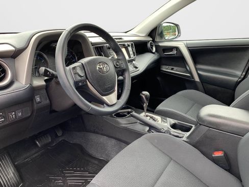 Used 2018 Toyota RAV4 Adventure w/ Plus Extra Value Package AWD/4WD image 28