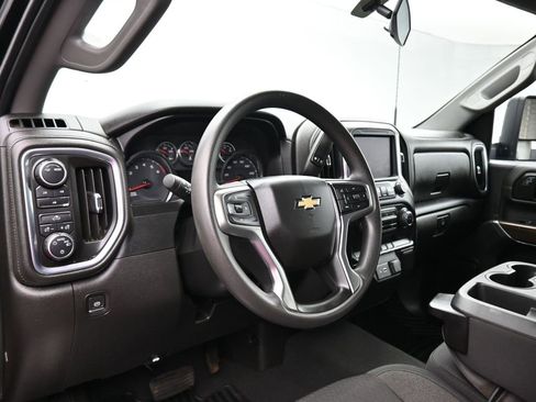 Used 2022 Chevrolet Silverado 2500 LT image 14