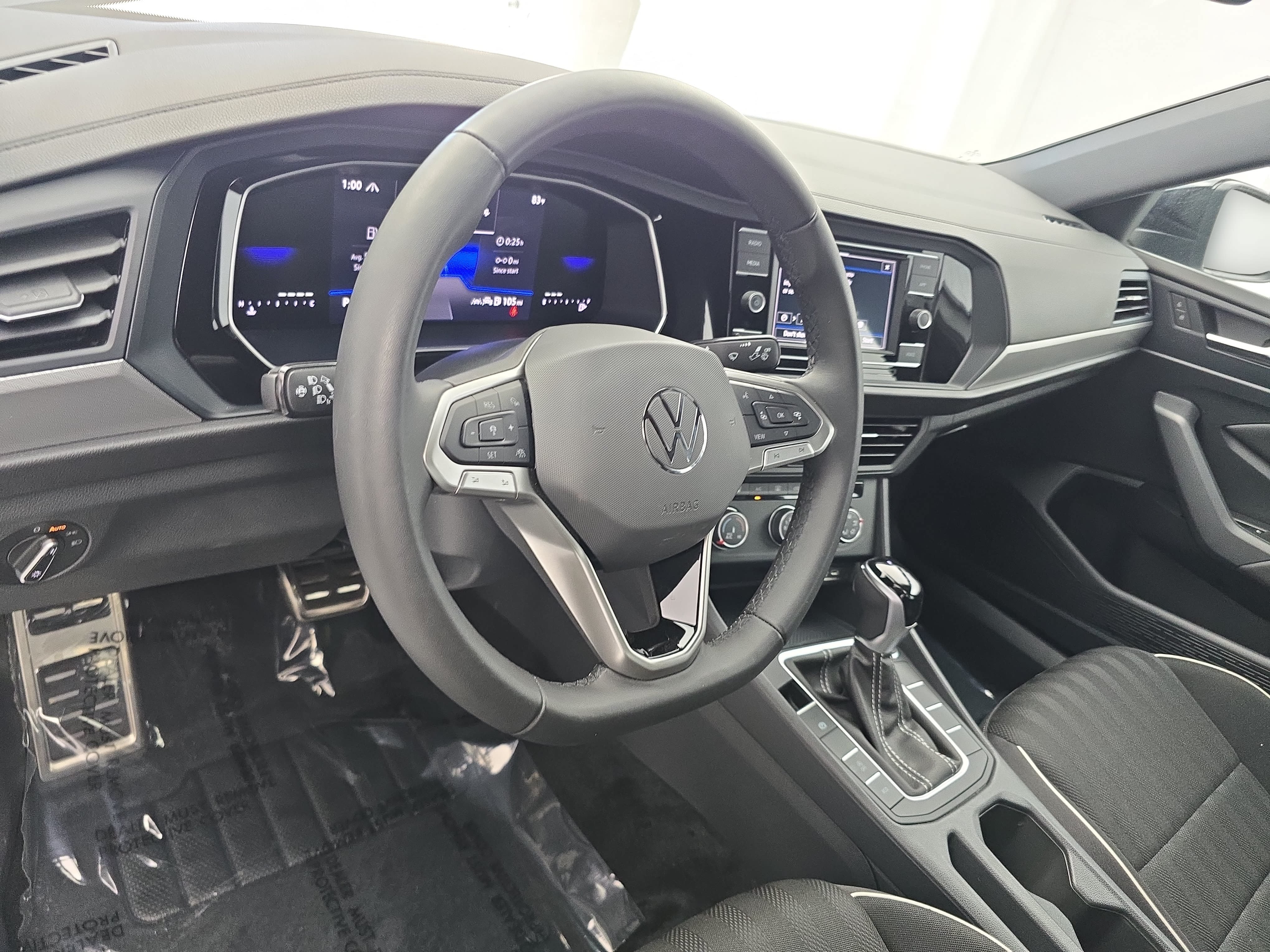 Certified 2024 Volkswagen Jetta Sport FWD image 15