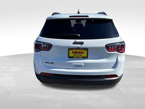 New 2026 Jeep Compass Latitude image 6