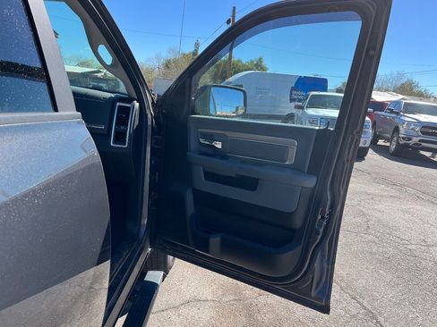 Used 2018 RAM 1500 Big Horn image 18