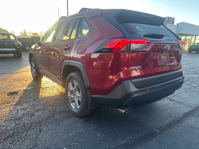Used 2024 Toyota RAV4 XLE w/ Convenience Package AWD/4WD image 5