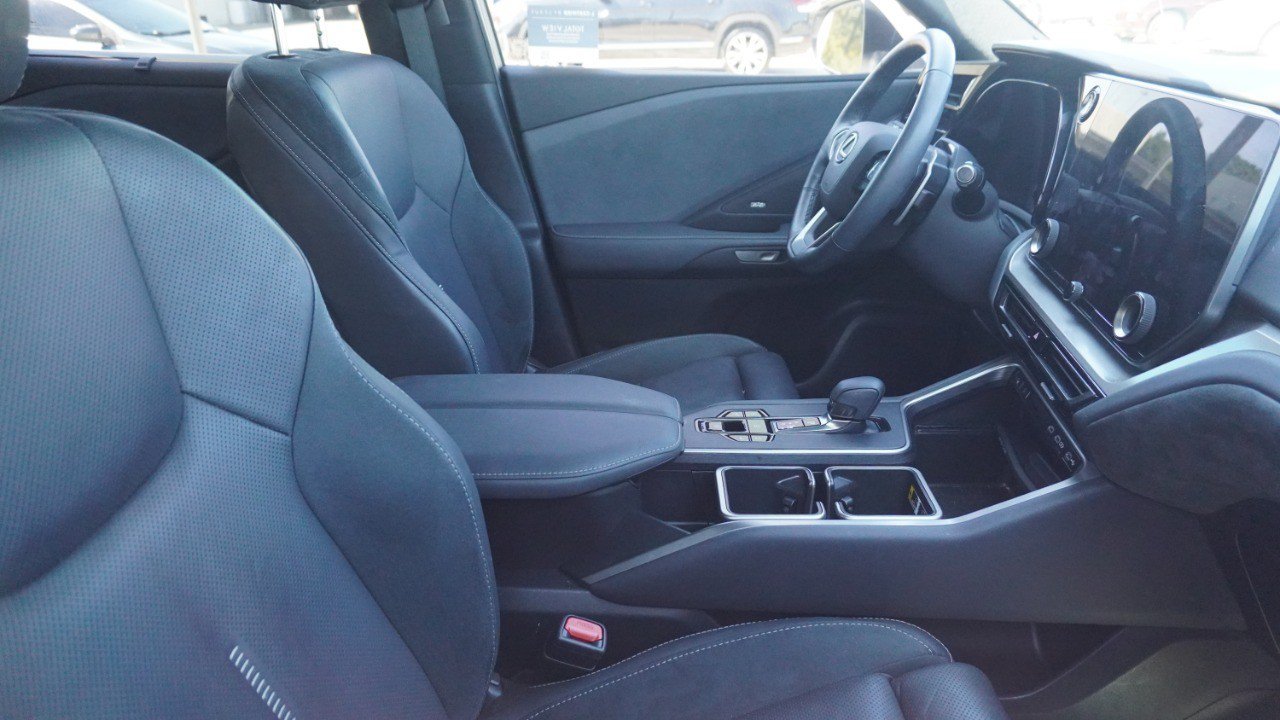 Certified 2025 Lexus TX 350 AWD w/ Technology Package image 11
