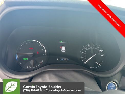 Used 2022 Toyota Sienna XSE image 9