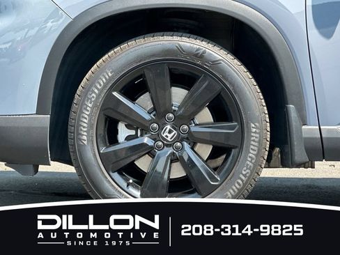 Used 2025 Honda Pilot Black Edition image 30