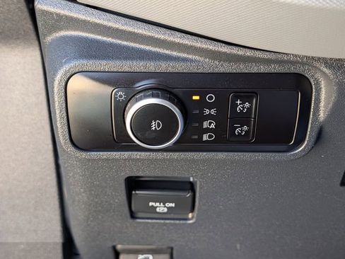 Used 2023 Ford Bronco Black Diamond image 25