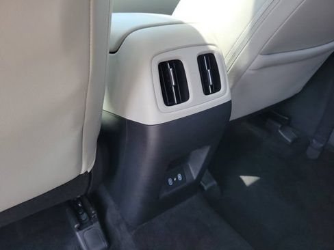 Certified 2025 Hyundai Tucson SEL FWD image 12