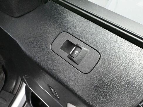 Used 2018 Ford F150 Lariat w/ Equipment Group 502A Luxury AWD/4WD image 49
