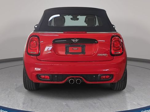 Used 2019 MINI Cooper S w/ Signature Upholstery Package FWD image 8