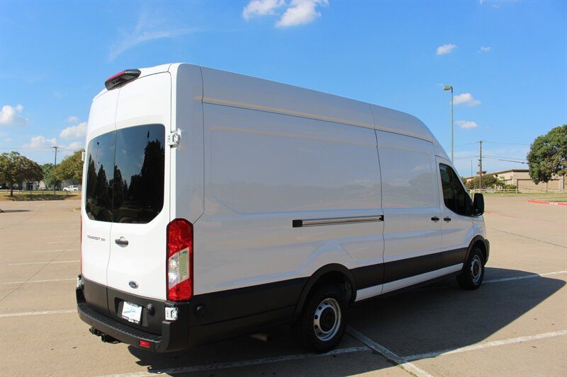 Used 2025 Ford Transit 350 148 High Roof Extended w/ Load Area Protection Package RWD image 5
