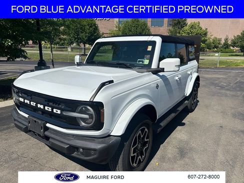Used 2022 Ford Bronco Outer Banks AWD/4WD image 11
