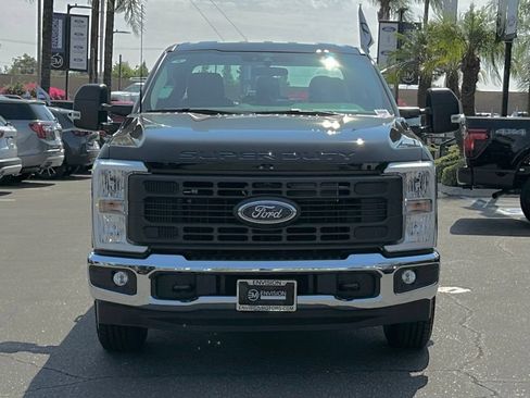 New 2026 Ford F250 XL w/ XL Chrome Package RWD image 4