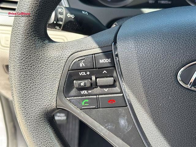 Used 2017 Hyundai Sonata SE FWD image 20