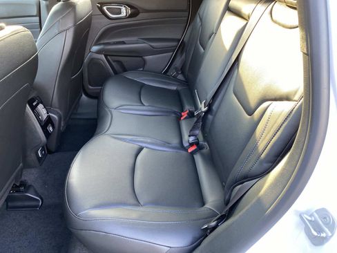 New 2026 Jeep Compass Limited image 7