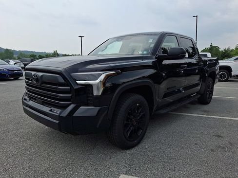 New 2026 Toyota Tundra SR5 AWD/4WD image 2