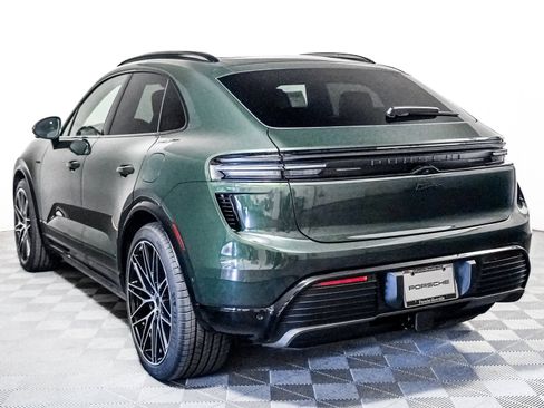 New 2026 Porsche Macan Turbo Electric image 3